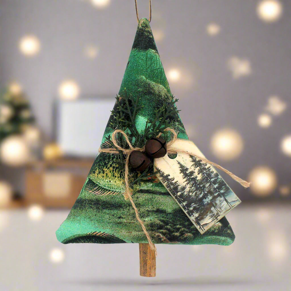 Tree-shaped Christmas ornament or bowl filler with an underwater game fish design