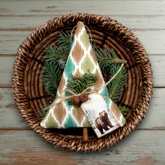 Forest Cabin Christmas Tree Ornament Bowl Filler