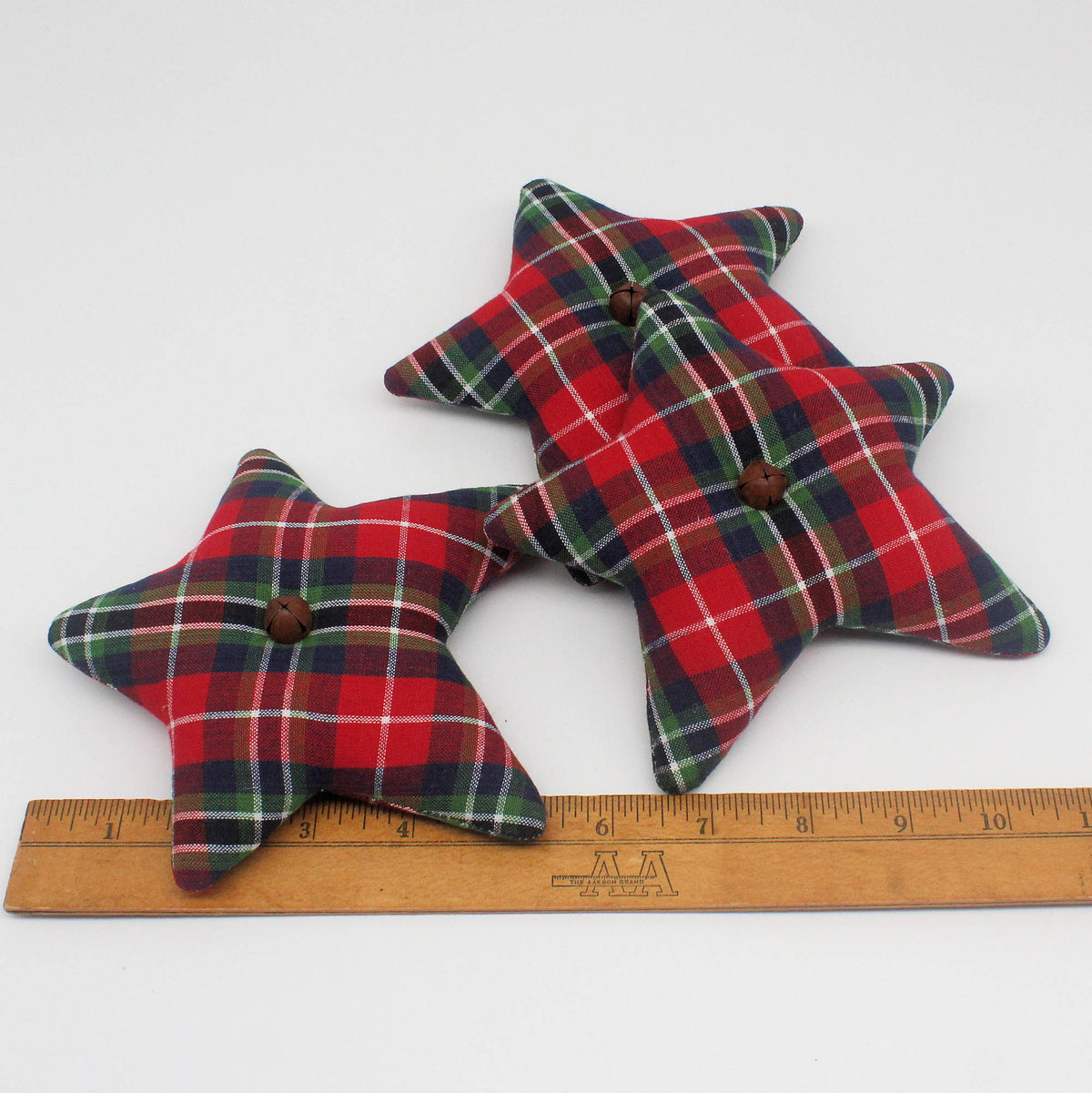 Primitive Homespun Fabric Star Bowl Fillers – Set of 3 Christmas Plaid
